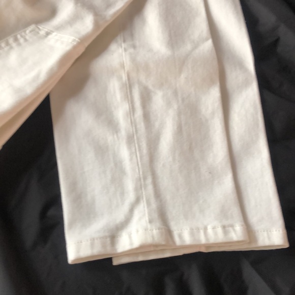 Cabi jeans slimming.   P148 - Picture 12 of 14